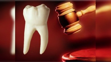 Un dentista pagó más de 30.000 dólares por un diente cariado de John Lennon