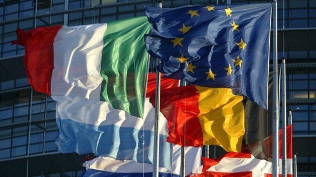 La Unión Europea está condenada "al desastre total, la guerra o la hiperinflación"