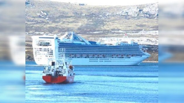 Impiden el desembarco de un crucero con 3.600 pasajeros en Malvinas