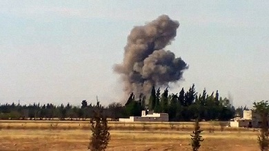 Un avión sirio lanza misiles contra el Líbano