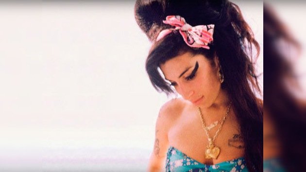 Se revelan los detalles sobre el disco póstumo de Amy Winehouse