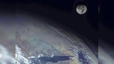 Las fotografías hechas por la nave sideral rusa Elektro-L superan a las de NASA