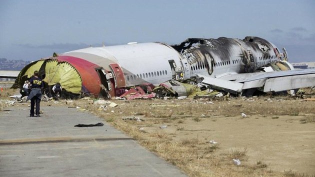 ¿Por qué sobrevivieron gran parte de los pasajeros del avión siniestrado en EE.UU.?