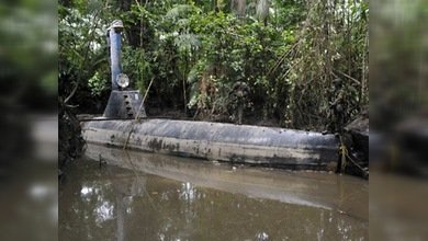 Descubren un 'narcosubmarino' en la selva colombiana