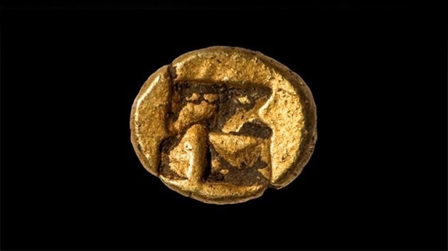 Buzo halla en el mar Negro una moneda de hace 2.600 años, la más antigua de Bulgaria