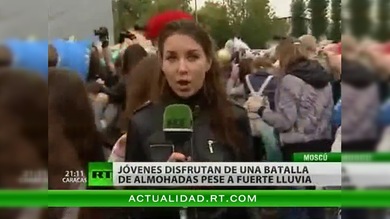 Pelea de almohadas, por primera vez en Moscú