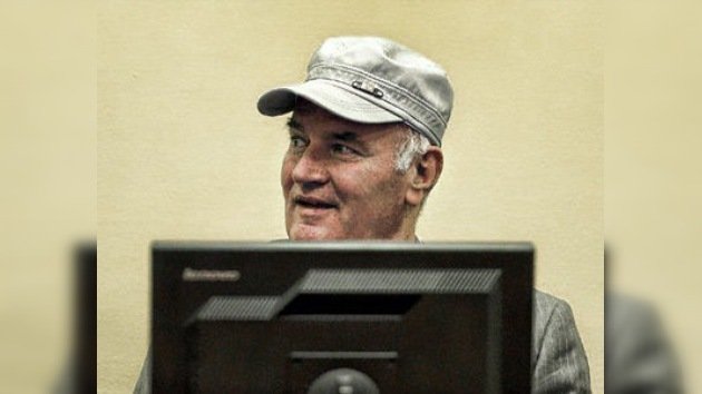 Mladic, inconfeso y expulsado en la segunda vista de su juicio por crímenes de guerra