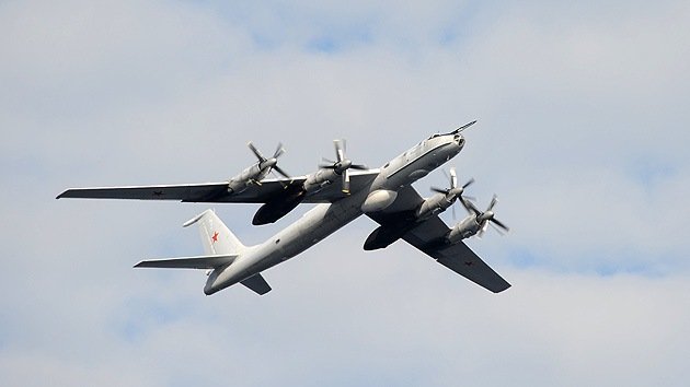 Rusia: Los bombarderos rusos no violaron la zona de exclusión cerca de EE.UU.