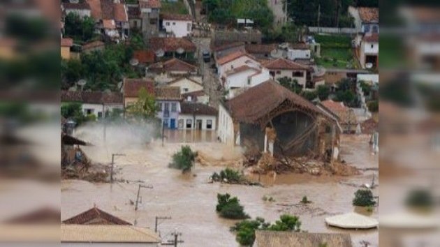 Fuertes lluvias azotan Perú, Brasil y Ecuador