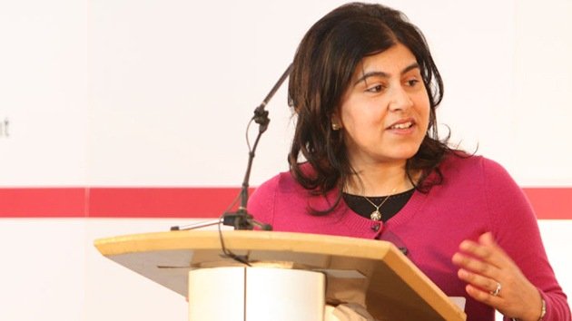 "No lo puedo apoyar más": Una ministra del Reino Unido dimite por Gaza