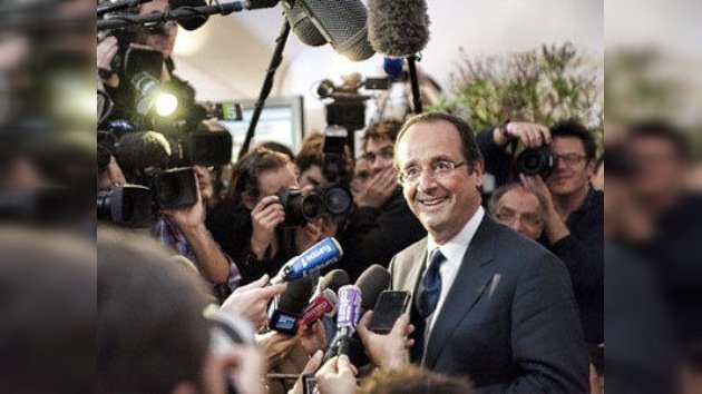 Socialistas franceses se disputarán en segunda vuelta la candidatura presidencial del 2012