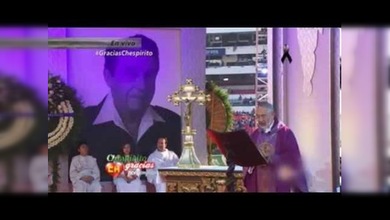 ¿Mancha fúnebre? La aparición del ‘fantasma’ de Chespirito en su funeral explota en Internet