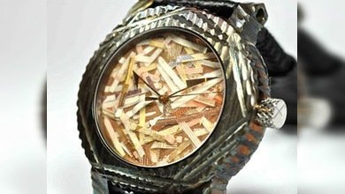 'Adiós euro', el nombre de un reloj que no confía en la moneda única