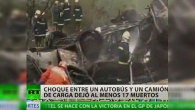 Un choque entre un autobús y un camión causa 47 muertos en China