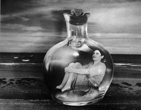 El Malba presenta una serie de fotomontajes contra la opresión femenina