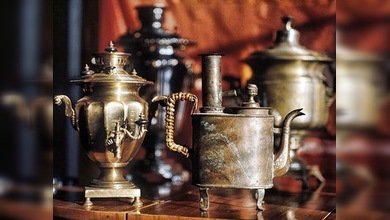 Samovares y cajas registradoras del siglo XIX, estrellas del Museo de Utensilios