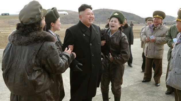 Líder norcoreano ordena iniciar un simulacro lo más aproximado a la guerra real
