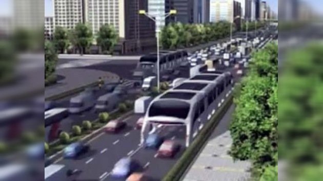 Presentan en China un “autobús tridimensional”