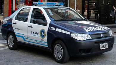Rescatan a una joven argentina que pasó nueve años encerrada en un garaje