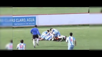 Golazo del guardameta en el último segundo