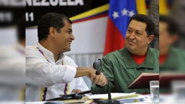 Chávez y Correa firman importantes acuerdos y avanzan en un modelo de complementariedad