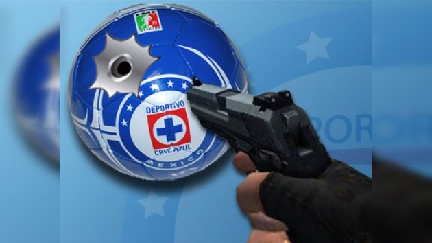 Intentan cambiar de directivo a tiros en el fútbol mexicano