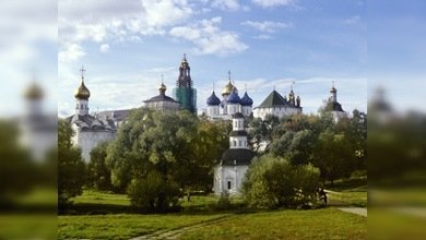 Rusia festeja el día del Descenso del Espíritu Santo
