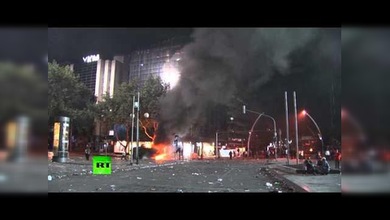 Furgón policial atropella a manifestantes en Turquía