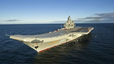 Portaaviones ruso escoltará buque con armas químicas sirias