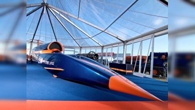 Presentan un automóvil que viaja más rápido que el sonido