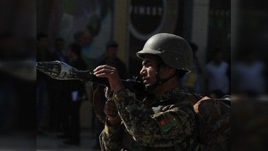 Los talibán encienden Afganistán: tiroteos y explosiones en embajadas y bases de la OTAN