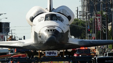 Video: La última odisea del Endeavour, un fenómeno callejero en Los Ángeles