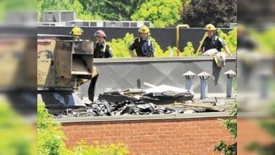 Una avioneta se estrella contra un edificio en Canadá