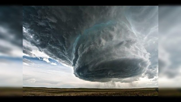 Espectacular vídeo captura la formación de un tornado