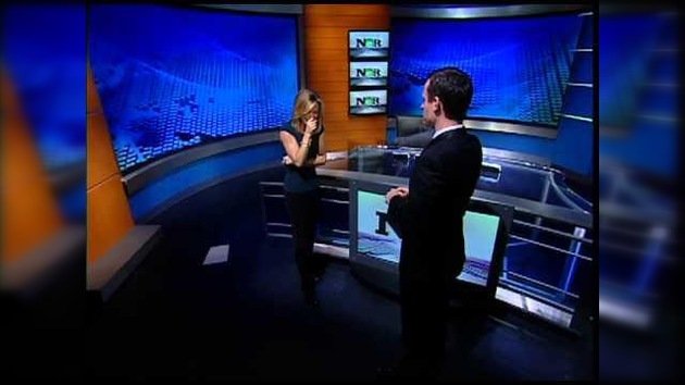 Reportera recibe propuesta de matrimonio en el set de televisión
