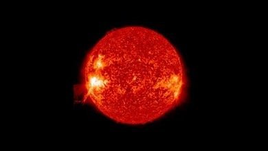 La NASA capta un eclipse parcial de sol desde el espacio