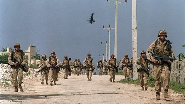 Militares de EE.UU. vuelven a Somalia por primera vez tras el derribo del Black Hawk