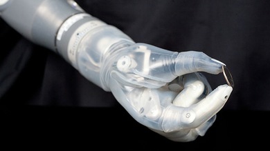 EE.UU. da luz verde al brazo robótico de 'Star Wars' para la producción en masa