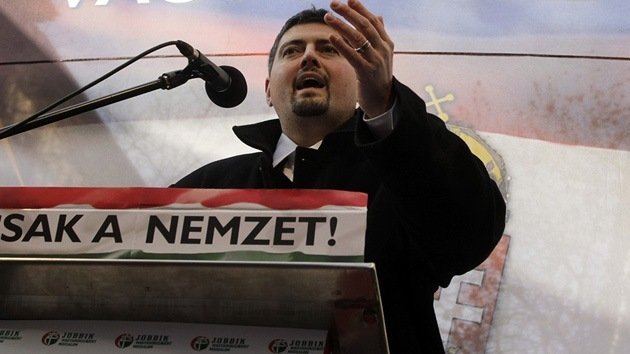 Un líder neonazi húngaro descubre que es judío y se arrepiente de su actividad política