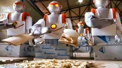 Video: Crean un robot-pinche que 'echa un cable' con los fideos