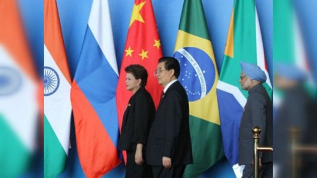 Los BRICS podrían ´ir de compras´ para salvar a Europa