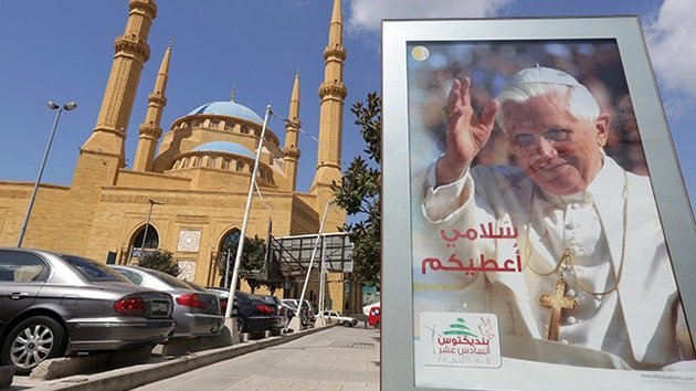 El papa Benedicto XVI llega al Líbano “con un mensaje de paz”