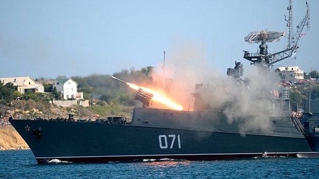 La Flota del Mar Negro rusa quintuplica la intensidad de sus prácticas de combate