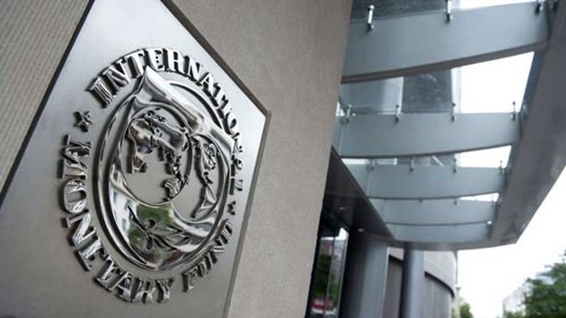 FMI: "La economía mundial se enfrenta al riesgo de una nueva crisis financiera"