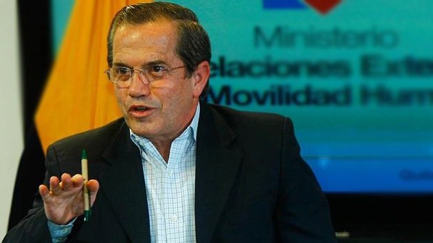 Ricardo Patiño: "No se puede vivir en una situación de espionaje permanente"