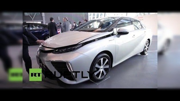 'Mirai': El primer auto con motor de hidrógeno sale a la venta en Japón