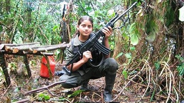 Las FARC se nutren de niños pobres de familias campesinas indígenas
