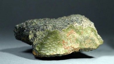 ¿De qué planeta viniste, meteorito verde?