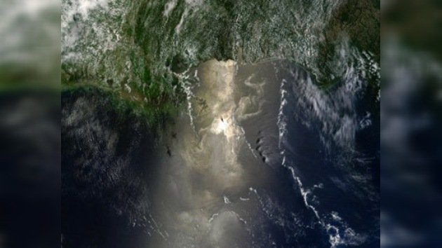 La mancha petrolera en el Golfo de México se ve desde el cosmos