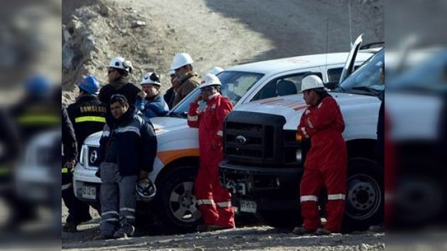 Un nuevo derrumbe en la mina San Esteban impidió las labores de rescate